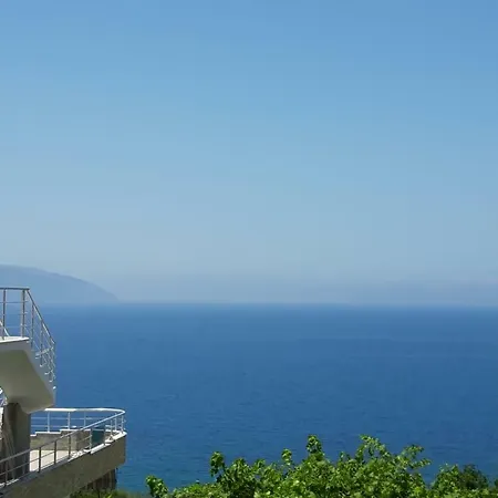 Vila Mecani Villa *