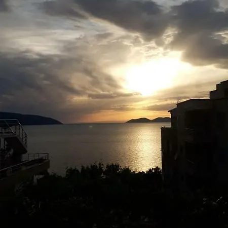 Villa Vila Mecani Vlorë