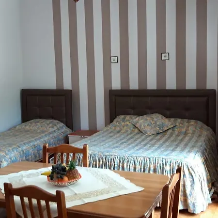 Vila Mecani Villa Vlorë